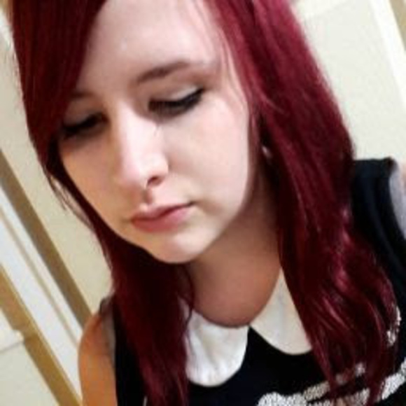 Meet your Posher, Lini - Picture 1 of 1